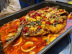 烤盘清江鱼香辣-小小河边鱼(天润城店)