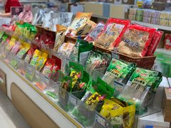 零售区-采芝斋(延安路店)