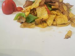 -巴国布衣(新豪天地店)
