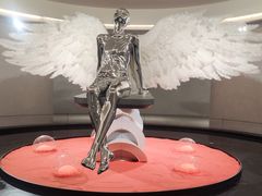 -涨巢·潮玩水疗局