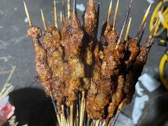 -劳动公园新疆人烤腰子