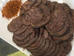 -石磨豆花家常菜·牦牛排土火锅