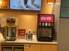 -菲滋意式餐厅(富阳东方茂店)