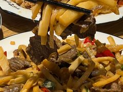 -牛八宝桂林米粉(八里庄店)