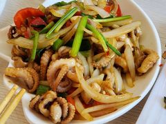 -覃记海鲜美食餐厅