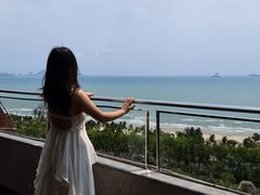 -三亚湾海居雅高铂尔曼度假酒店