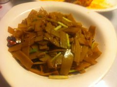 -宏达老菜馆(东安街店)