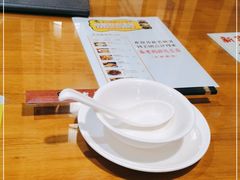 -易老妈蹄花.创于1935(总店)