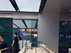 -DJI大疆(深圳华强北曼哈授权体验店)