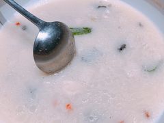 千岛湖淳牌鱼头红汤-鱼食饭稻·苏浙土菜17年老馆子(平江路店)