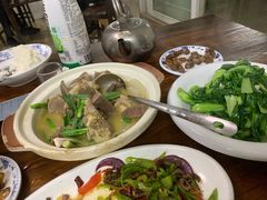 -刘涛酒店(江滩公园店)