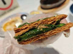 -HOT CRUSH趁热集合·现烤面包(上海环球港店)