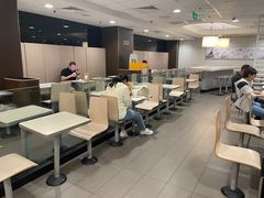 -麦当劳(西客站店)