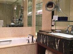 -上海波特曼丽思卡尔顿酒店