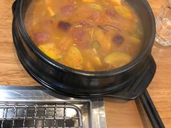 -肉甲韩国木炭烤肉(新壹街1店)