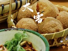 -包整·丝娃娃(一览甲秀楼风景店)