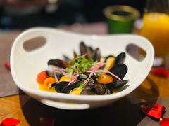 -YUE·6·西式融合餐厅(外滩六号店)
