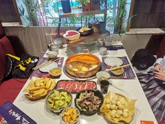 -牛村来人潮汕牛肉火锅(西单店)