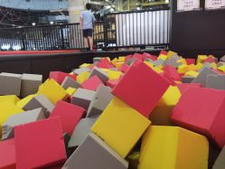 -嗨翻Hi-Fun竞技主题乐园·蹦床团建生日聚会(五棵松华熙店)
