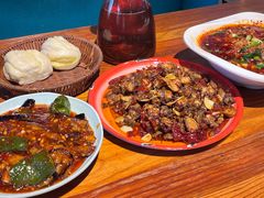 -柴窝堡22号辣子鸡·传承新疆菜