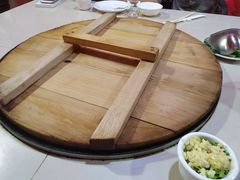 -王老六铁锅炖鱼(圣亚海洋店)