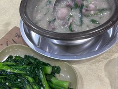 -标记美食新鲜猪杂(兴南大道店)