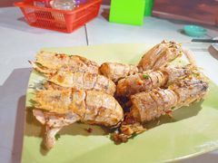 -量贩海鲜餐厅