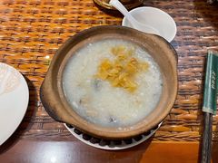 皮蛋瘦肉粥-老广酒楼(樱花店)