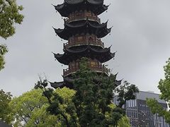 -龙华寺