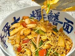 -李犟大爆鳝面·手工蟹黄包(湖滨西湖店)