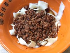 -同济大学本部学苑饮食广场