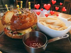 -FUTURE BAR(岭南天地店)