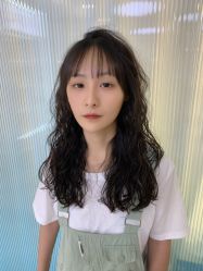 -虫二·专注健康烫染沙龙