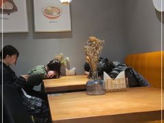 -POKEE VIA&Brunch·维娅(重庆来福士店)