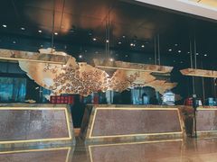 -大中华希尔顿酒店-念自助餐·嗨啤·小龙虾