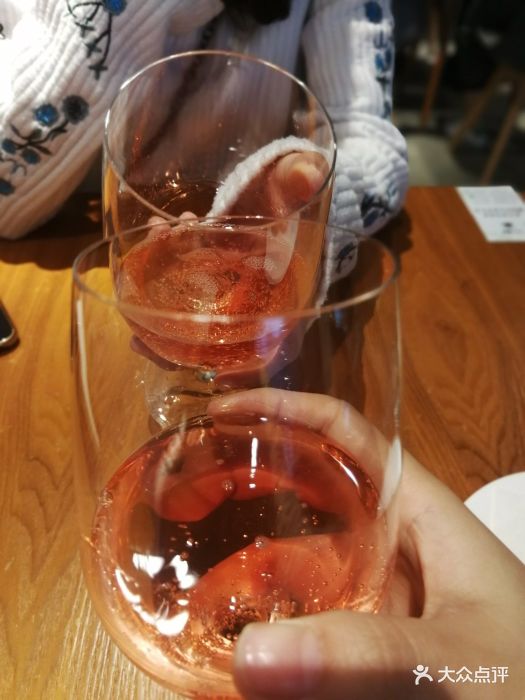 艺术 春园咖啡西餐厅(时代美术馆店)起泡酒图片 - 第1张