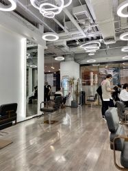 -ON STAR SALON