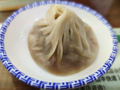-笑来喜馄饨小笼工坊店(湖滨街店)