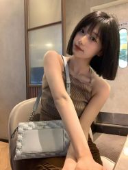 -UnHair Salon