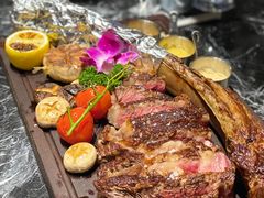 -MEAT MATE 鲜食肉铺(凤凰汇·里巷店)