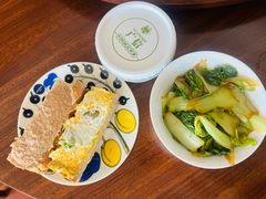 -广信牛奶甜品世家(台东店)