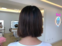 -E.L.K造型momopark店