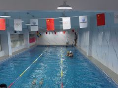 -小蓝鲸游泳培训基地(积水潭店)