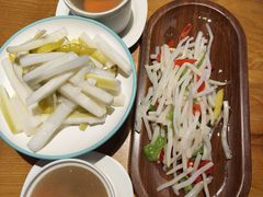 -隔壁老王·家常云南菜(花巷店)