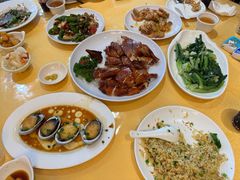 -鹏城人家海鲜酒家·23年老字号(较场尾店)