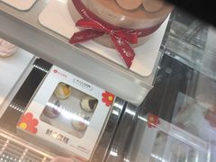 -花花卷卷·鲜食蛋糕(静安久光百货店)