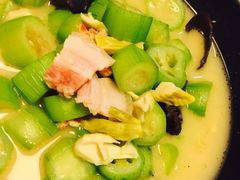 三鲜烩丝瓜-日出青木·杭帮菜名店