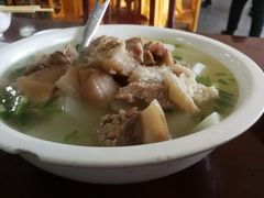 -荣生萝卜汤饭店