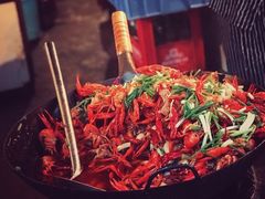 -冶建镜子·老南昌大排档·江西虾王(总店)