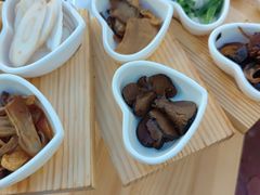 -香麒园·过桥米线·南湖雅宴